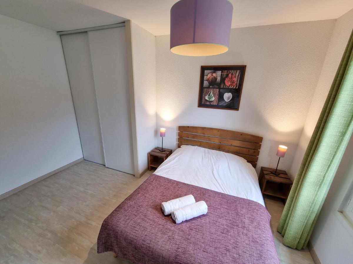Aureilhan-Appartemant 4-6 Pp Piscine Cosy En Bord Lac Buitenkant foto